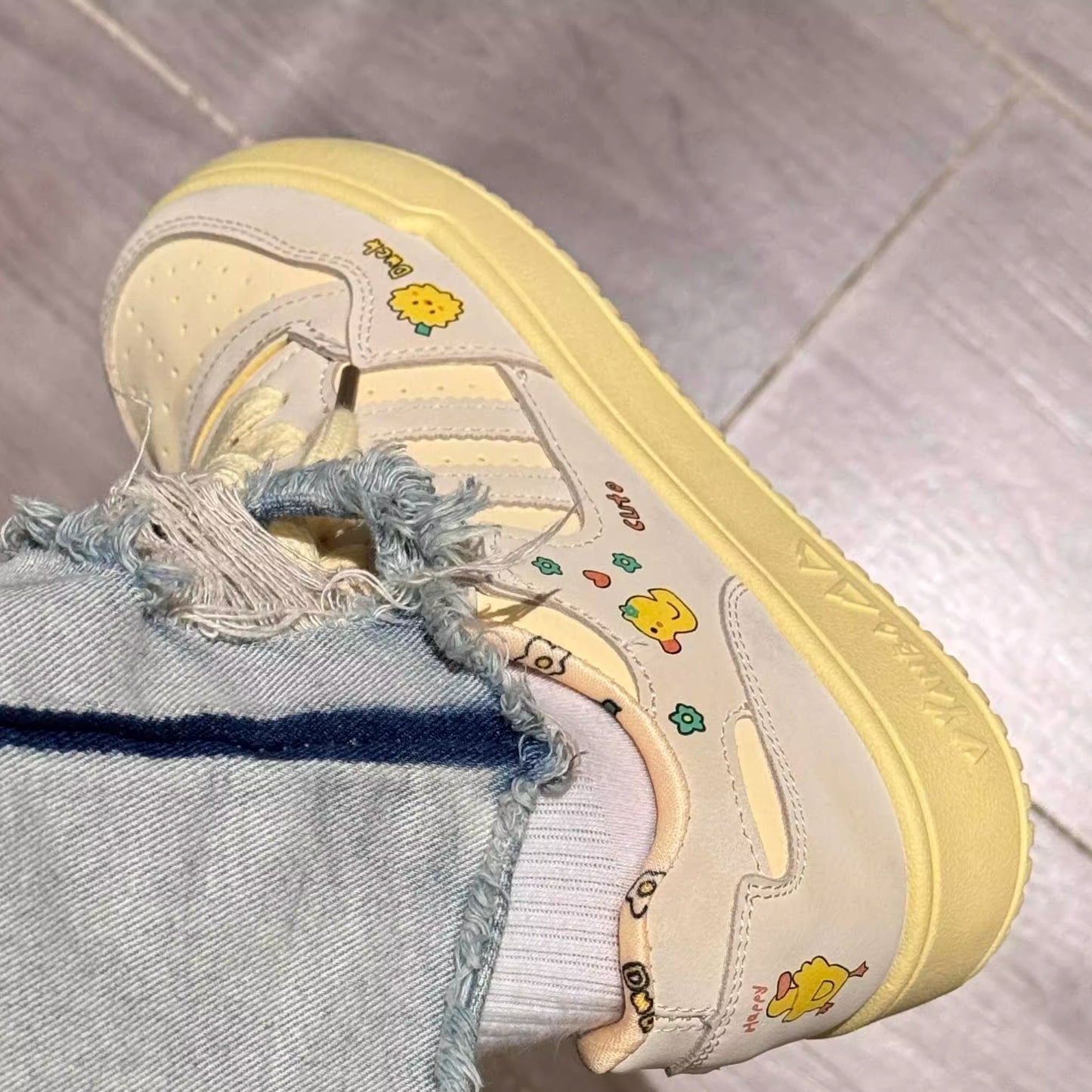 Custard Bun Graffiti Board Shoes Is Quite Cute