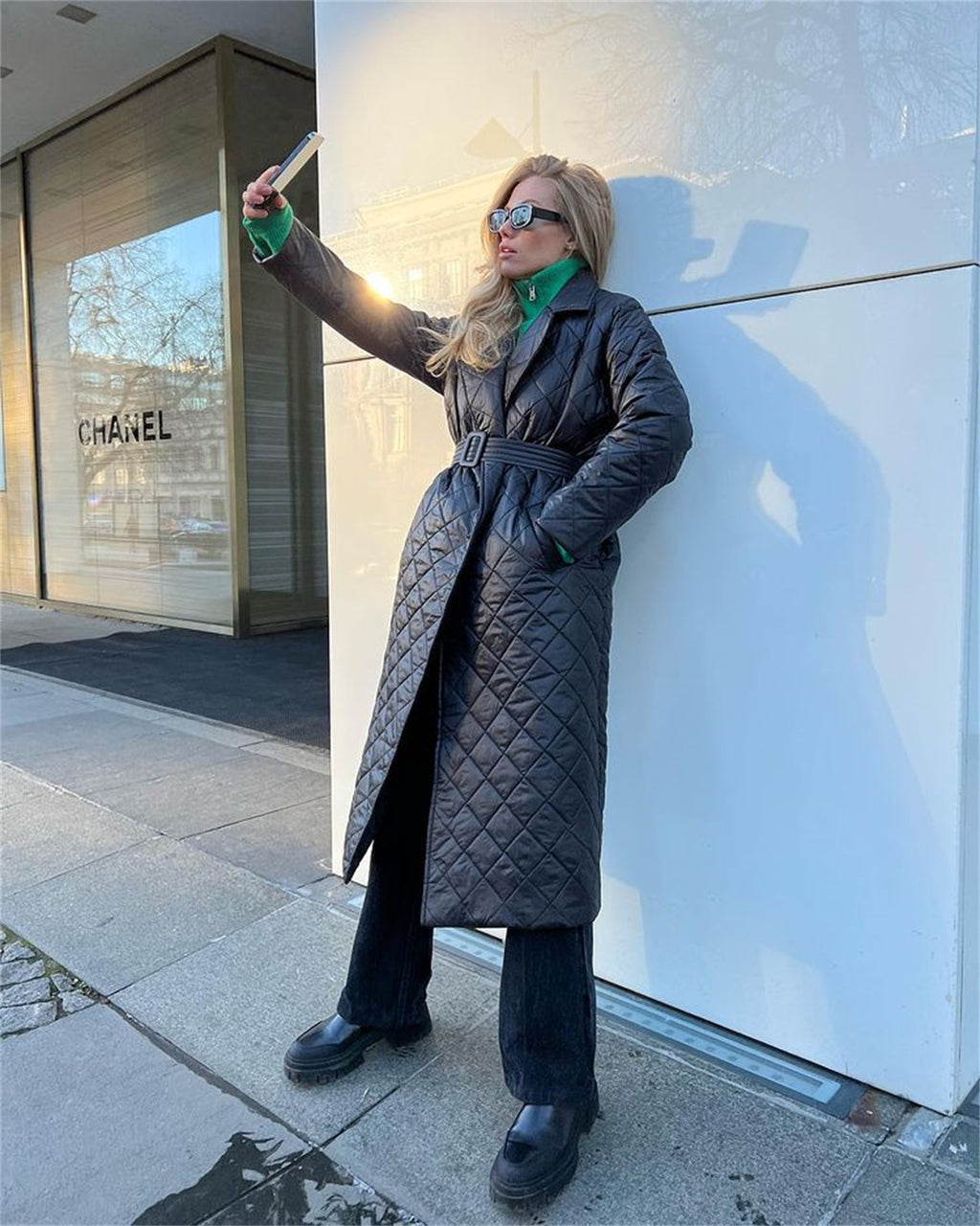 Warm Keeping Cotton Clothing Cotton Padded Coat for Winter Women Rhombus Cotton-Padded Jacket Waist Tight Long Cut Coat Plus Size Coat for Women