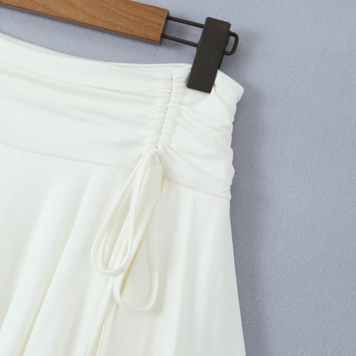 Falda plisada de cintura baja para mujer, con encaje, dulce y picante, de Niche Vitality