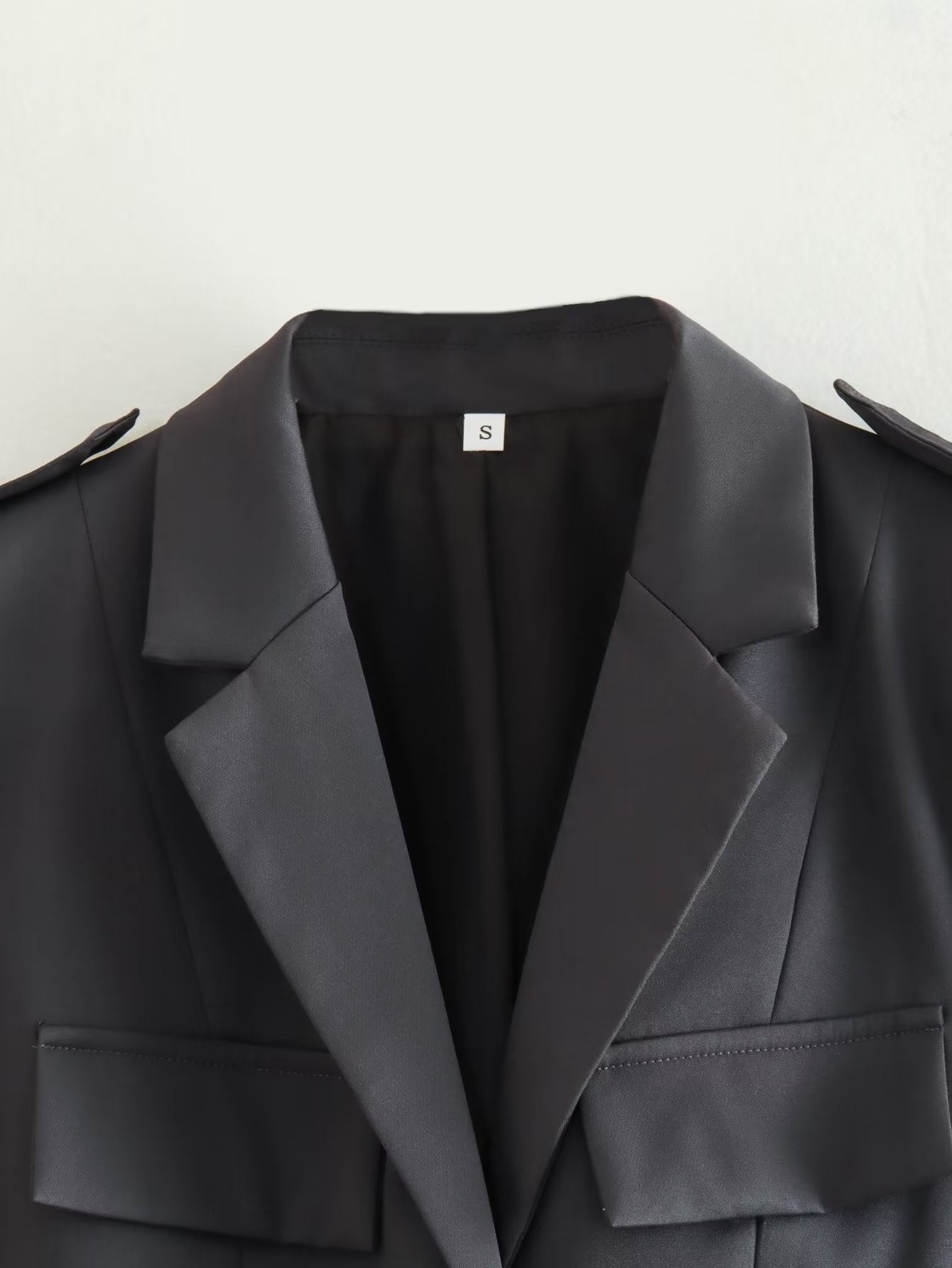 Blazer corto con cuello y patchwork adelgazante para mujer de otoño