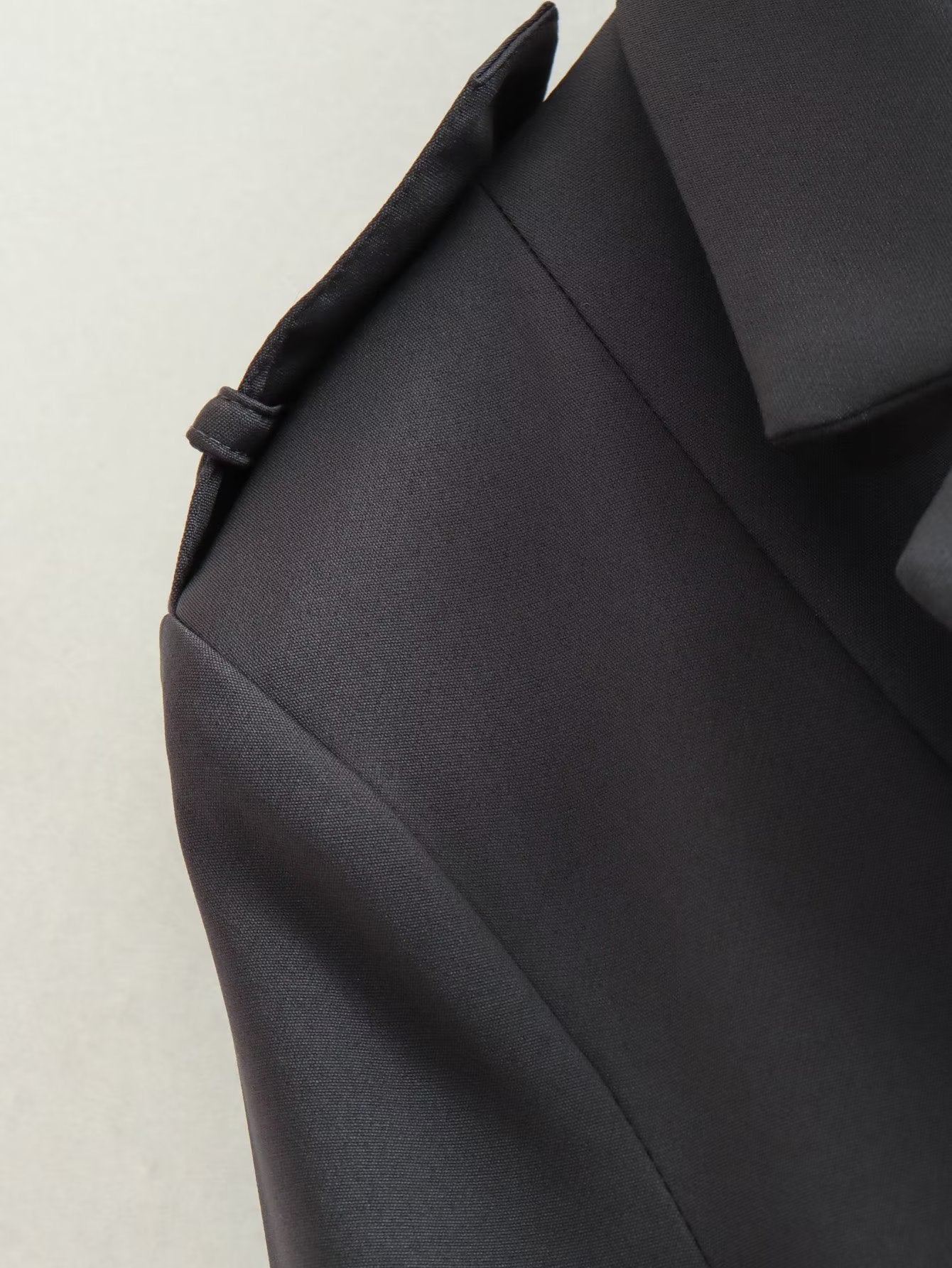 Blazer corto con cuello y patchwork adelgazante para mujer de otoño