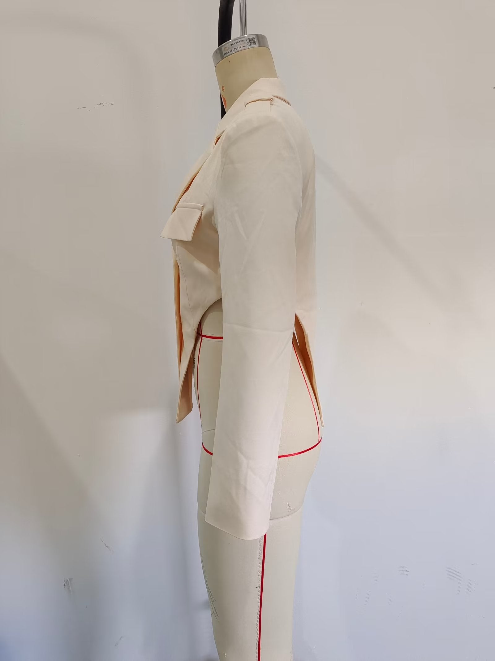 Blazer corto con cuello y patchwork adelgazante para mujer de otoño