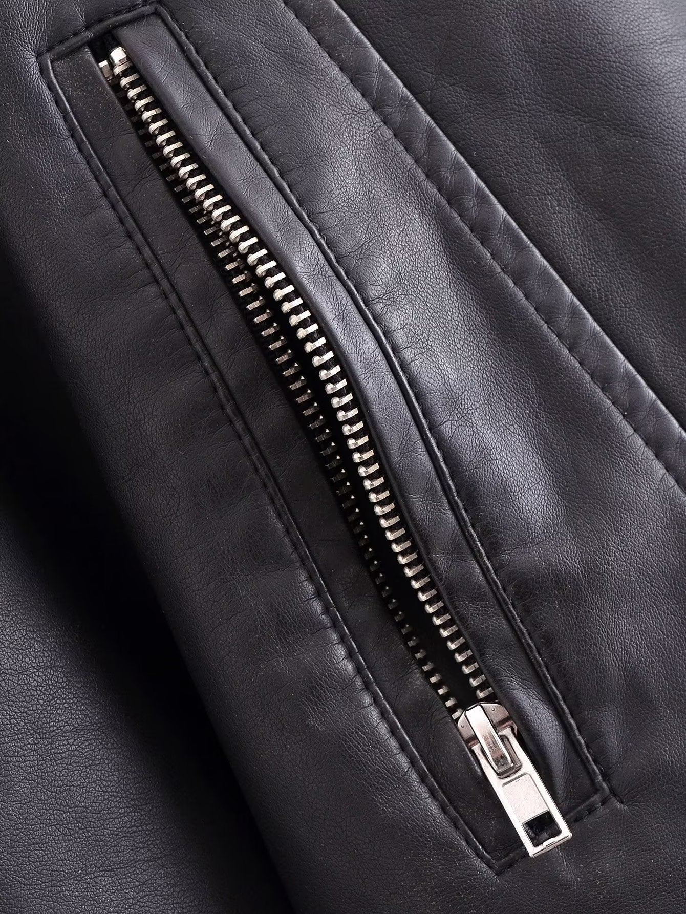 Chaqueta de cuero negra con cremallera y adorno para mujer, abrigo de cuero para motocicleta, primavera