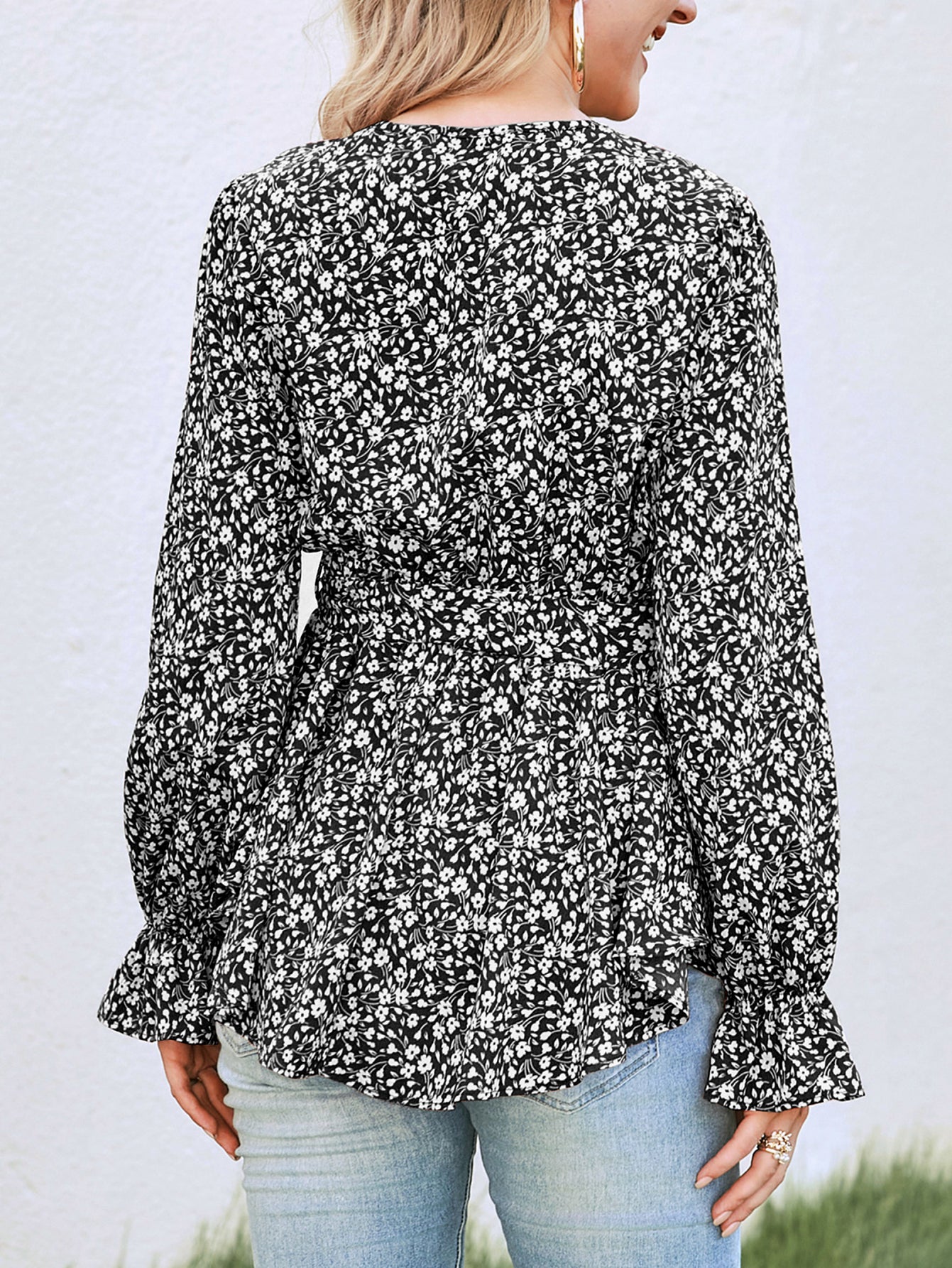 Women New Spring and Autumn Elegant Printed Strap Long sleeved Top