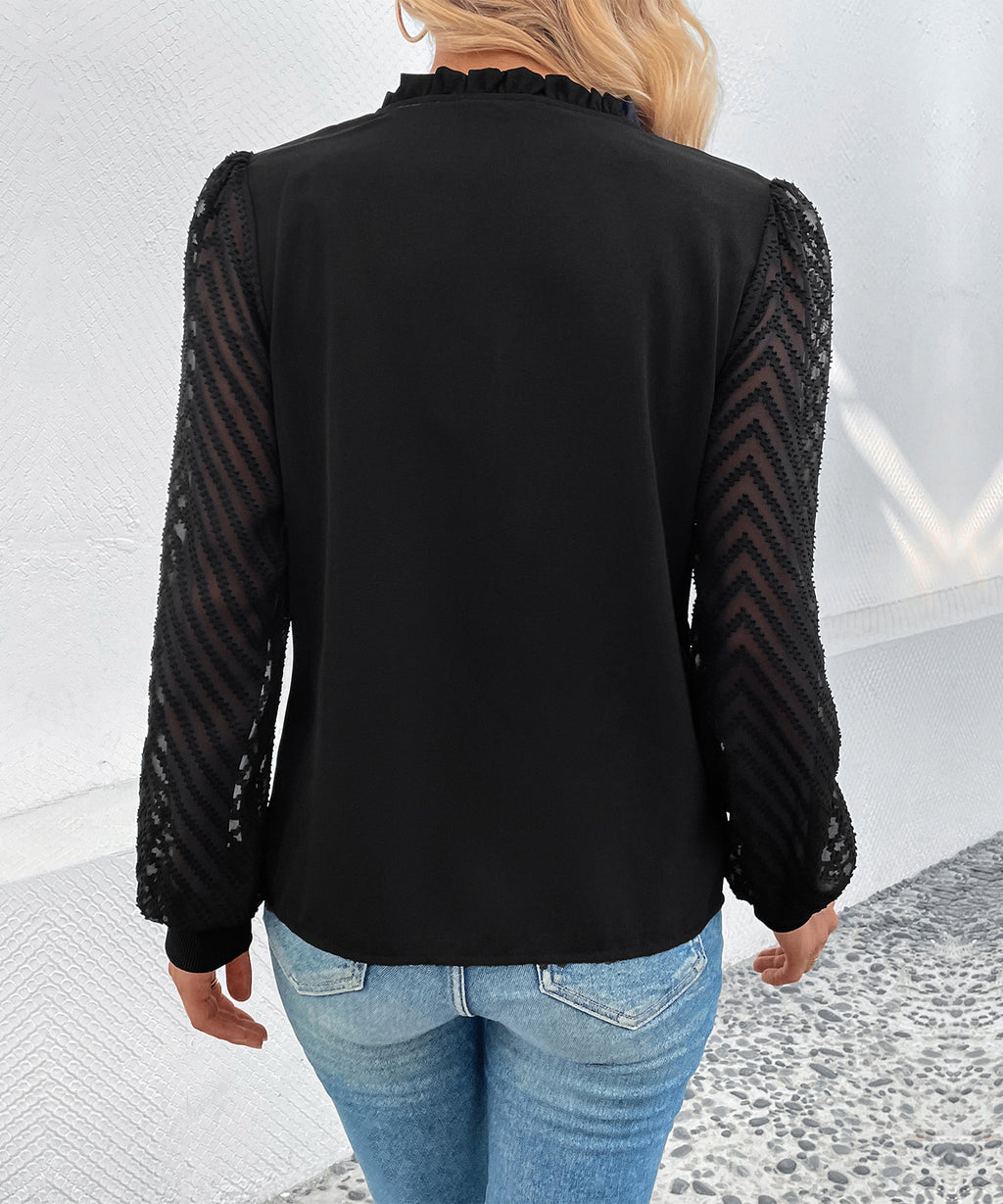 Autumn Women Wear Black Long Sleeved Shirt