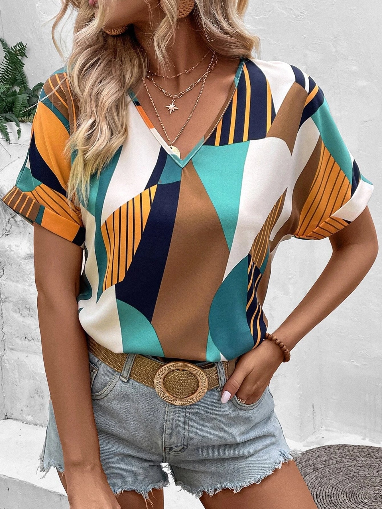 Geometric Print Short Sleeve Shirt