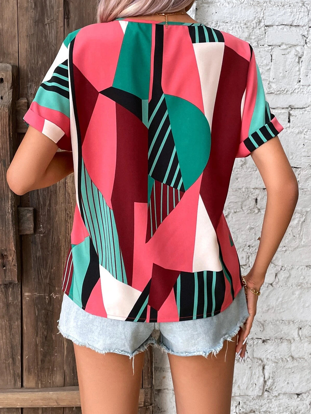 Geometric Print Short Sleeve Shirt