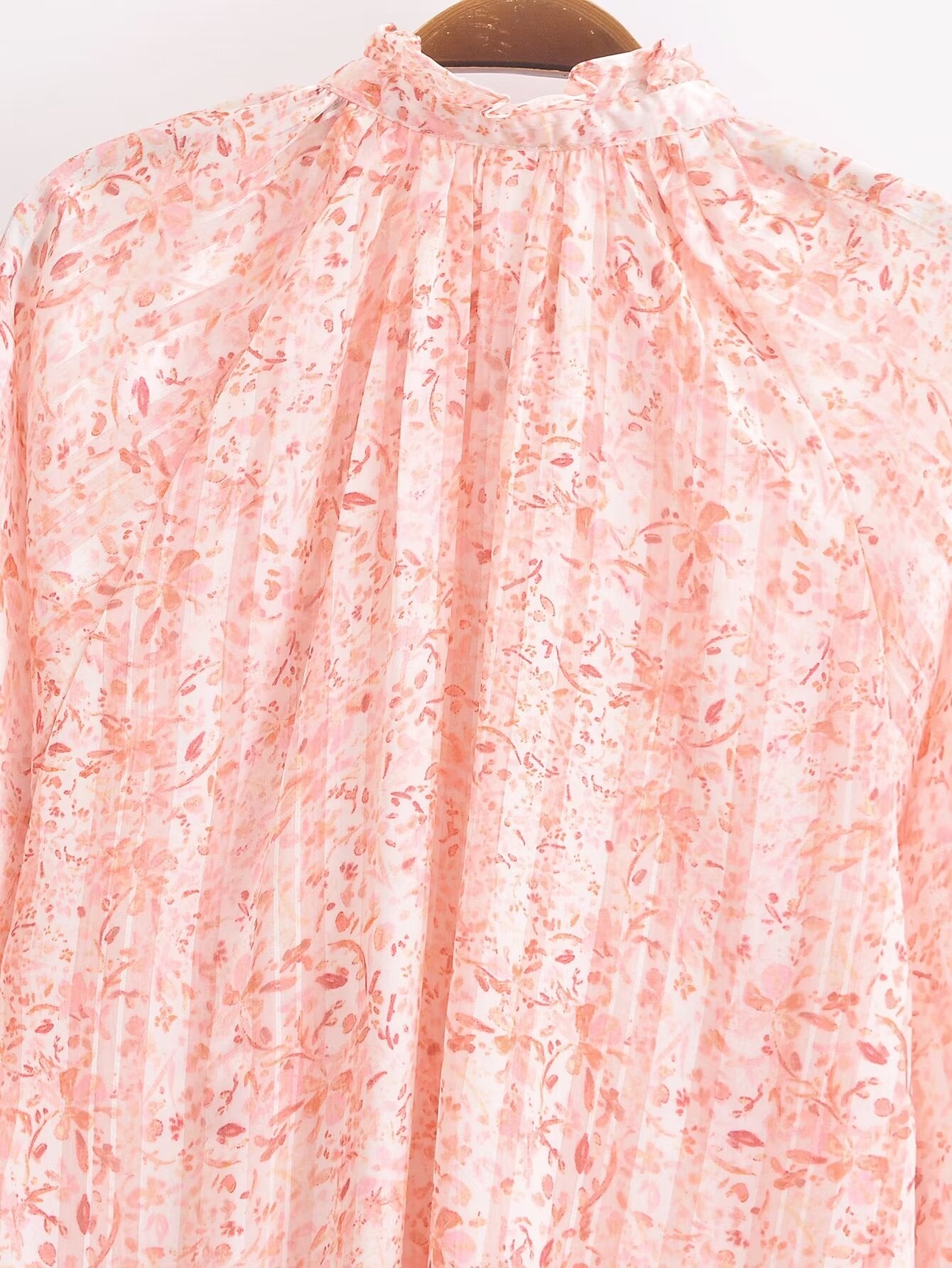 Spring Lace V Neck Stand Collar Long Sleeve Shirt