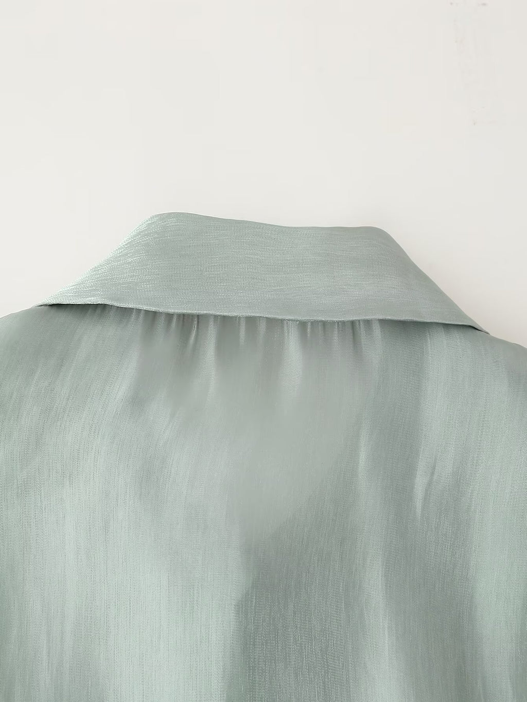 Women Bowknot Decoration Bright Effect Long Sleeve Collared Shirt