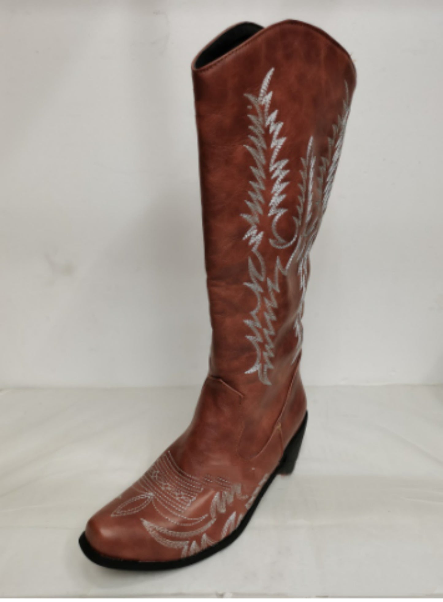 Women's Mid Heel Knee-high Boots Embroidery Vintage