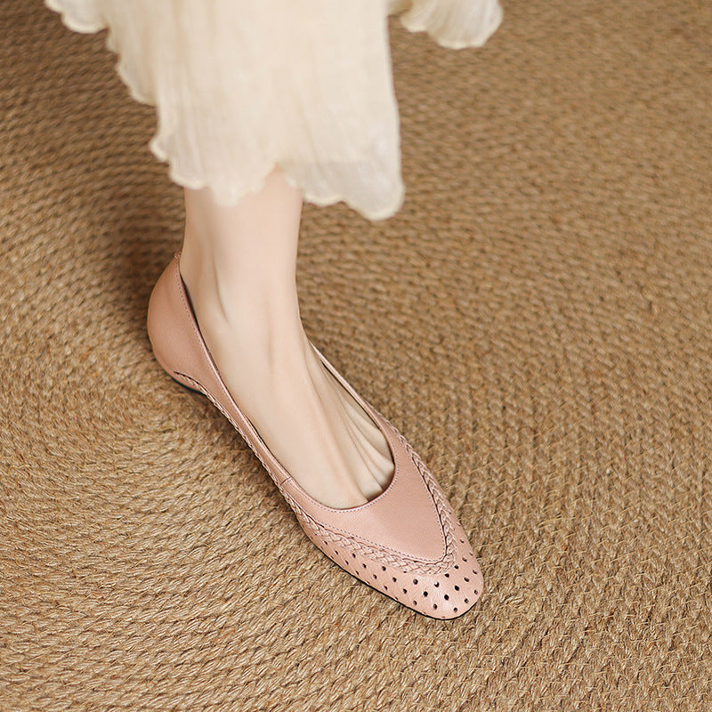 Women's Shallow Mouth Hollow-out Round Toe Mid Heel Plus Size Sandals