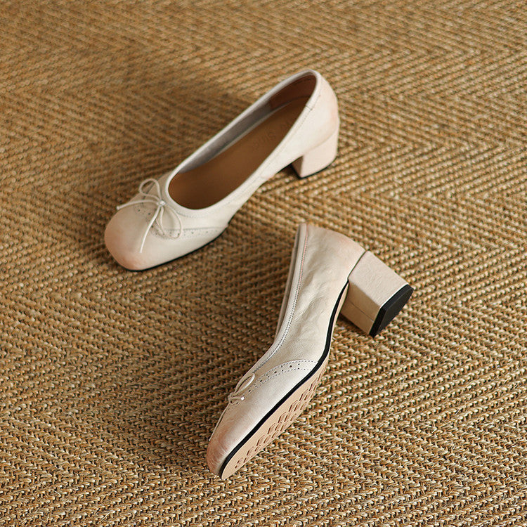 Women's Round Toe Shallow Mouth Gentle Bow Mid Heel Leather Shoes