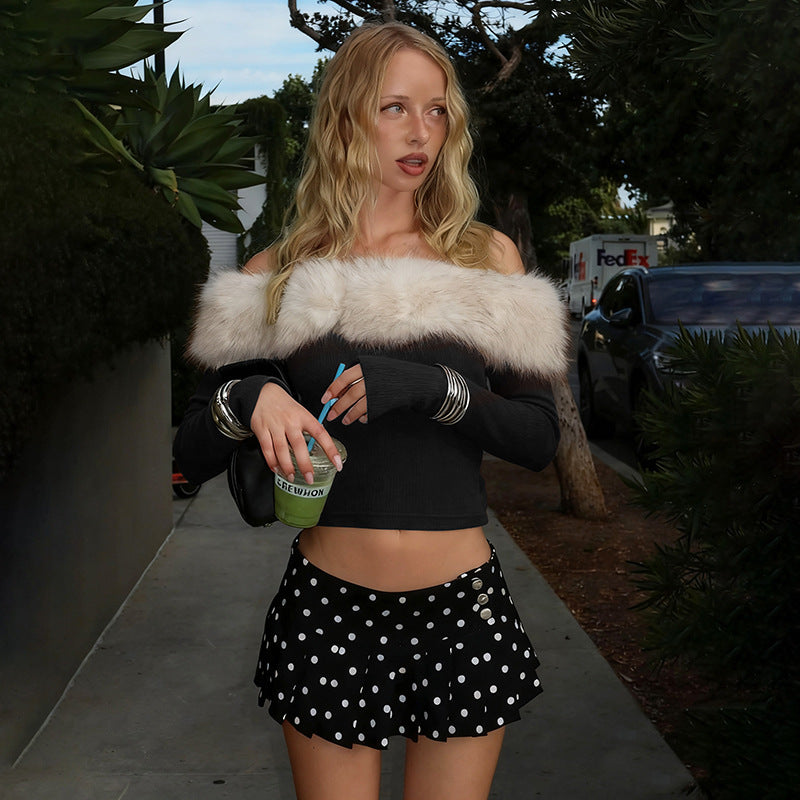 T-shirt à manches longues, coupe ajustée, col montant, empiècements en fourrure et contraste de couleurs, idéal pour l'automne et l'hiver.