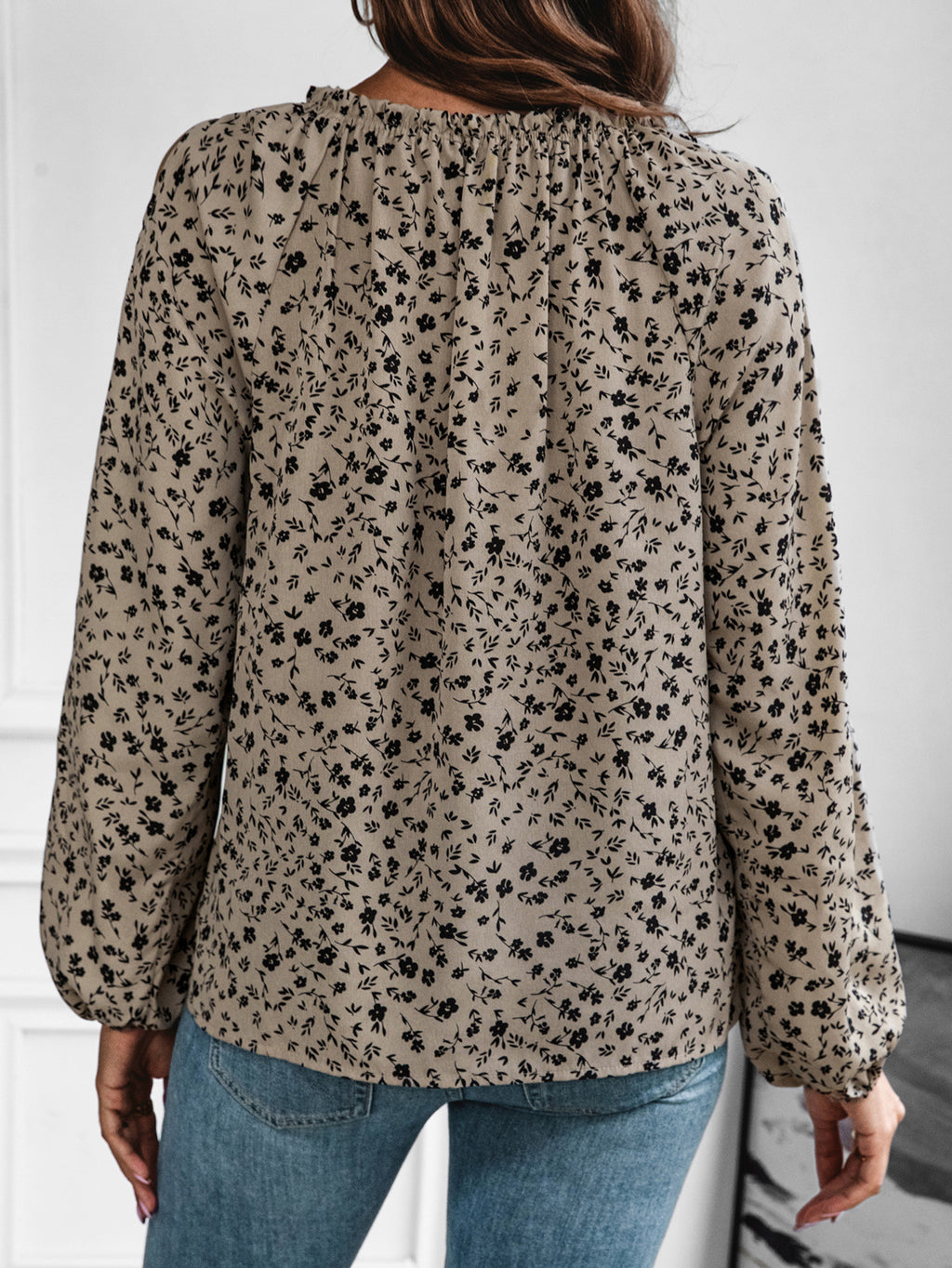 Autumn Small Floral Print Long Sleeve off Shoulder Top for Women