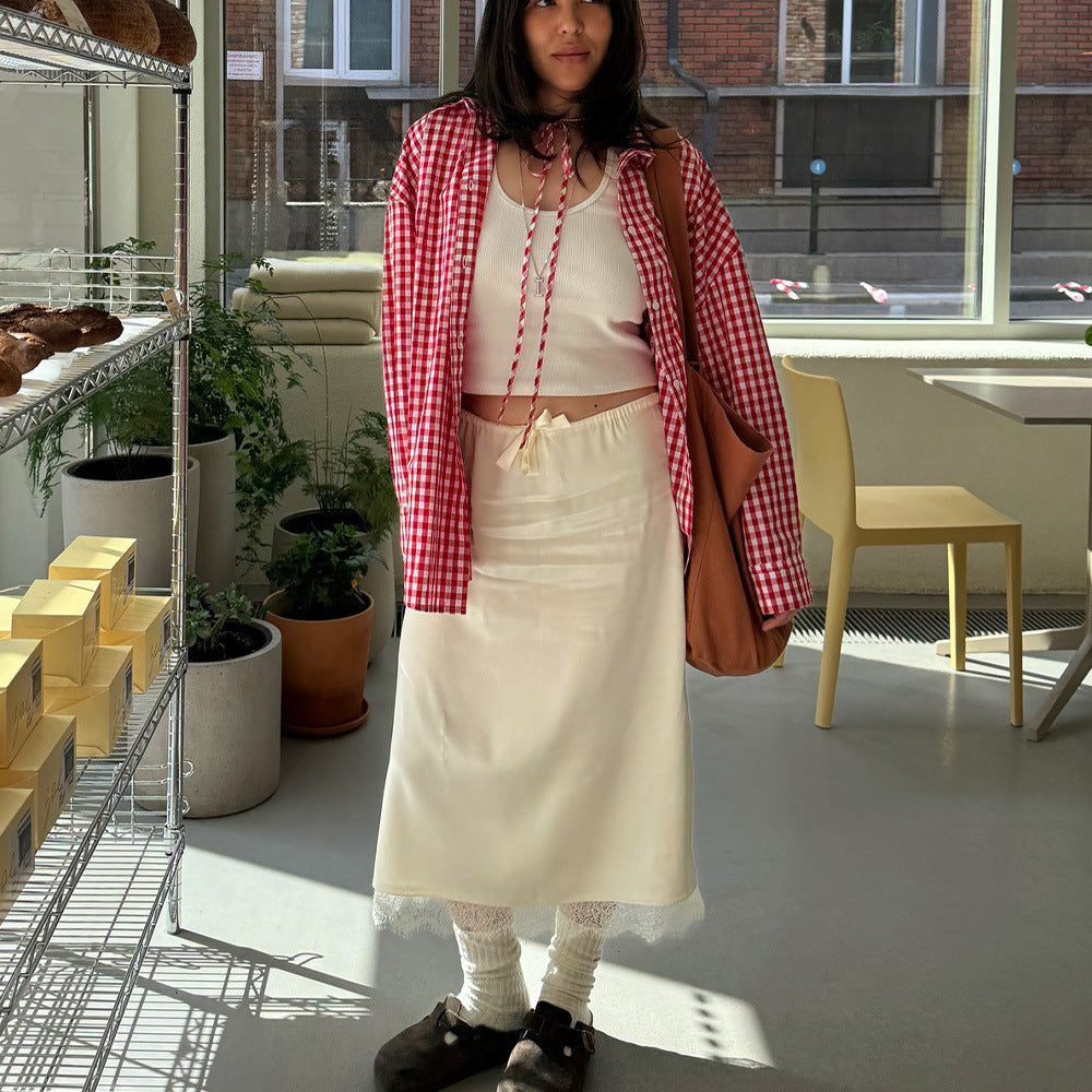 Falda de satén con costura de encaje francés, sexy, de color liso, de cintura alta y corte ajustado.