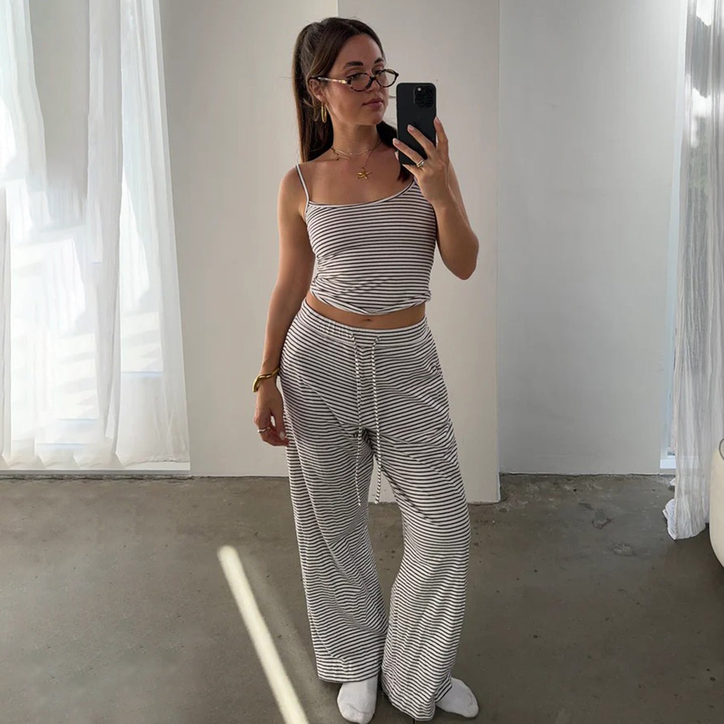 Casual Striped Spaghetti Straps Top Elastic Waistband Lace up Trousers Home Wear Pajamas Two Piece Set