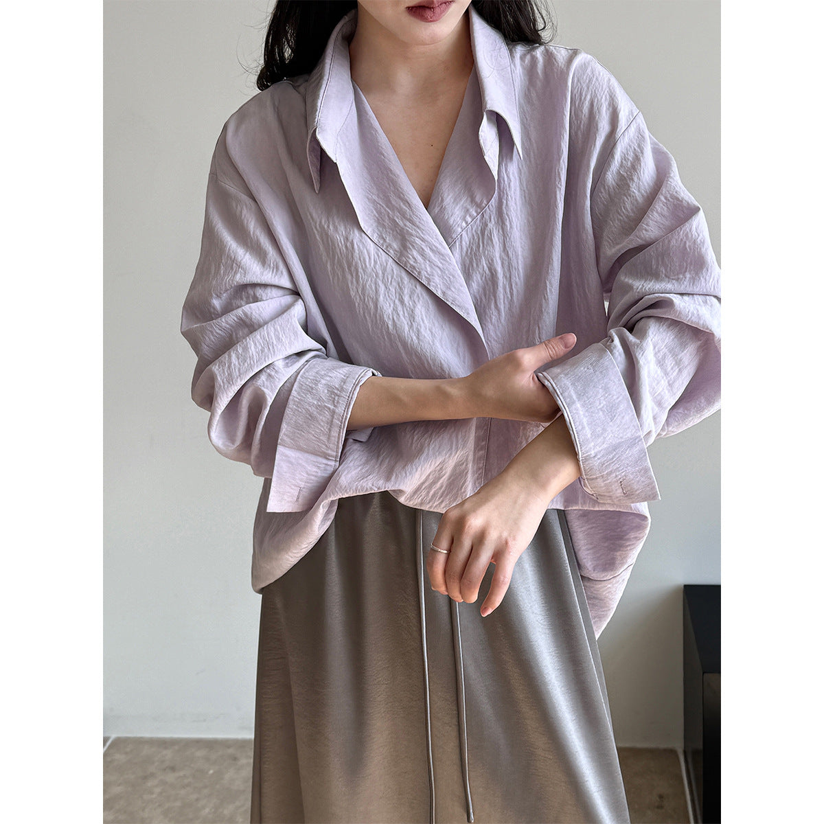 Slightly Wrinkled Texture Sense of Design Shirt Women Spring Elegant Long Sleeve Top