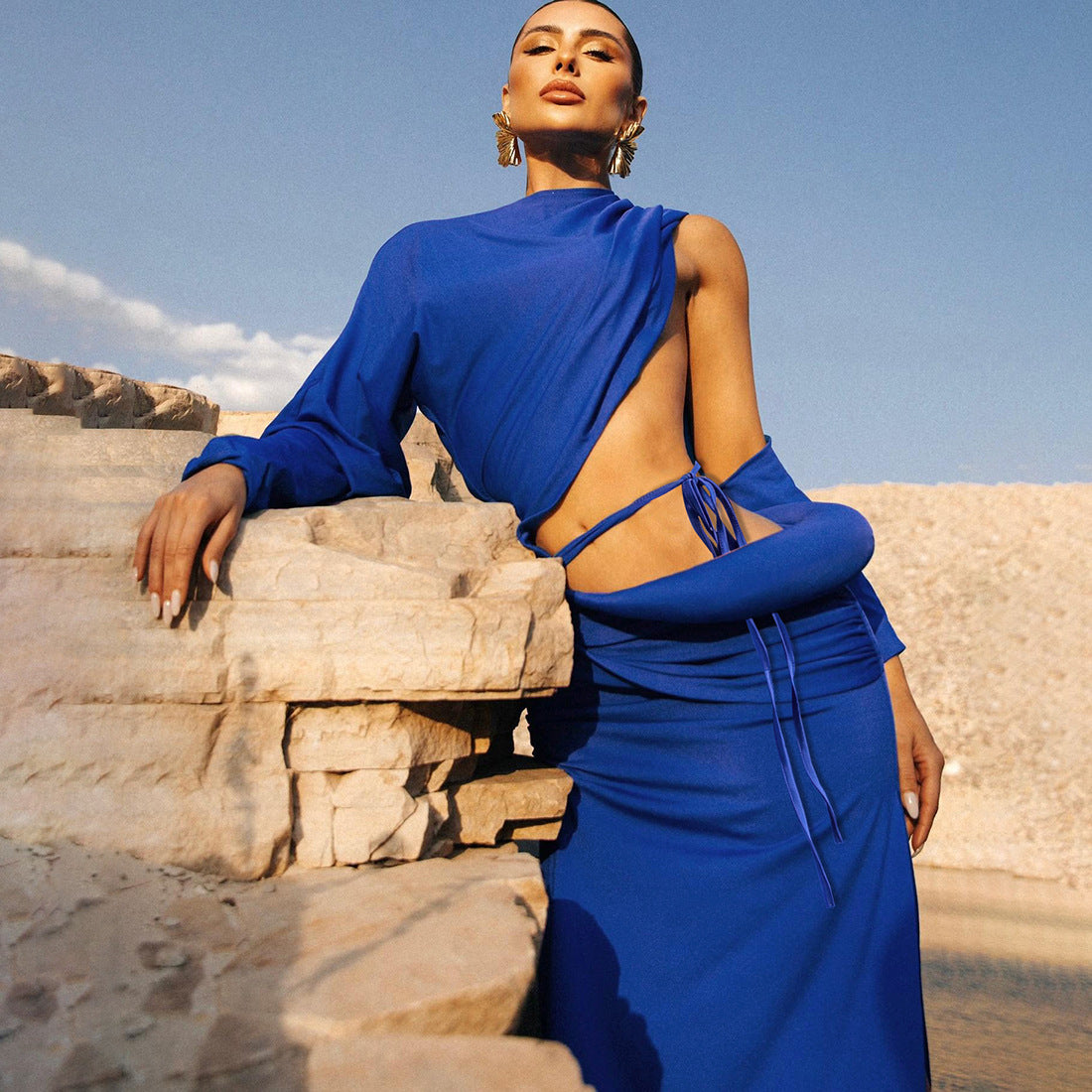 Autumn Winter Women Clothing Solid Color Sexy Cutout round Neck Tied Long Sleeve Dress