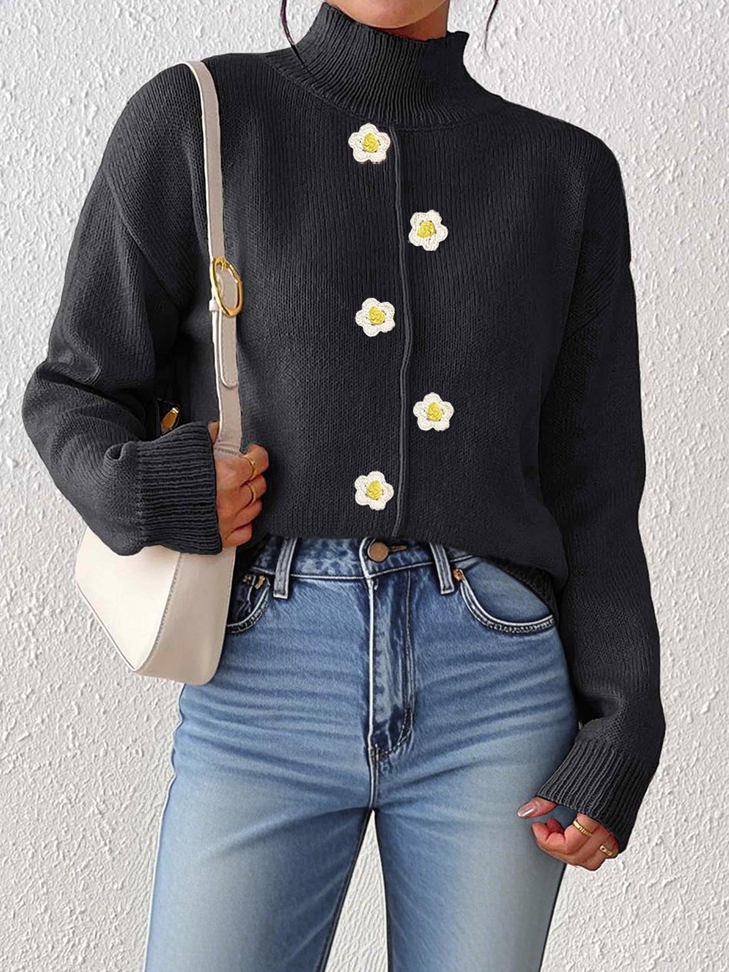 Black Top 6 Small Flowers