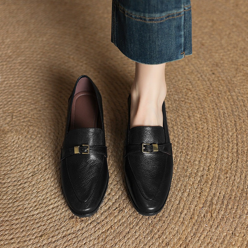Women's Simple Retro Round Toe Sheepskin Chunky Heel Pumps