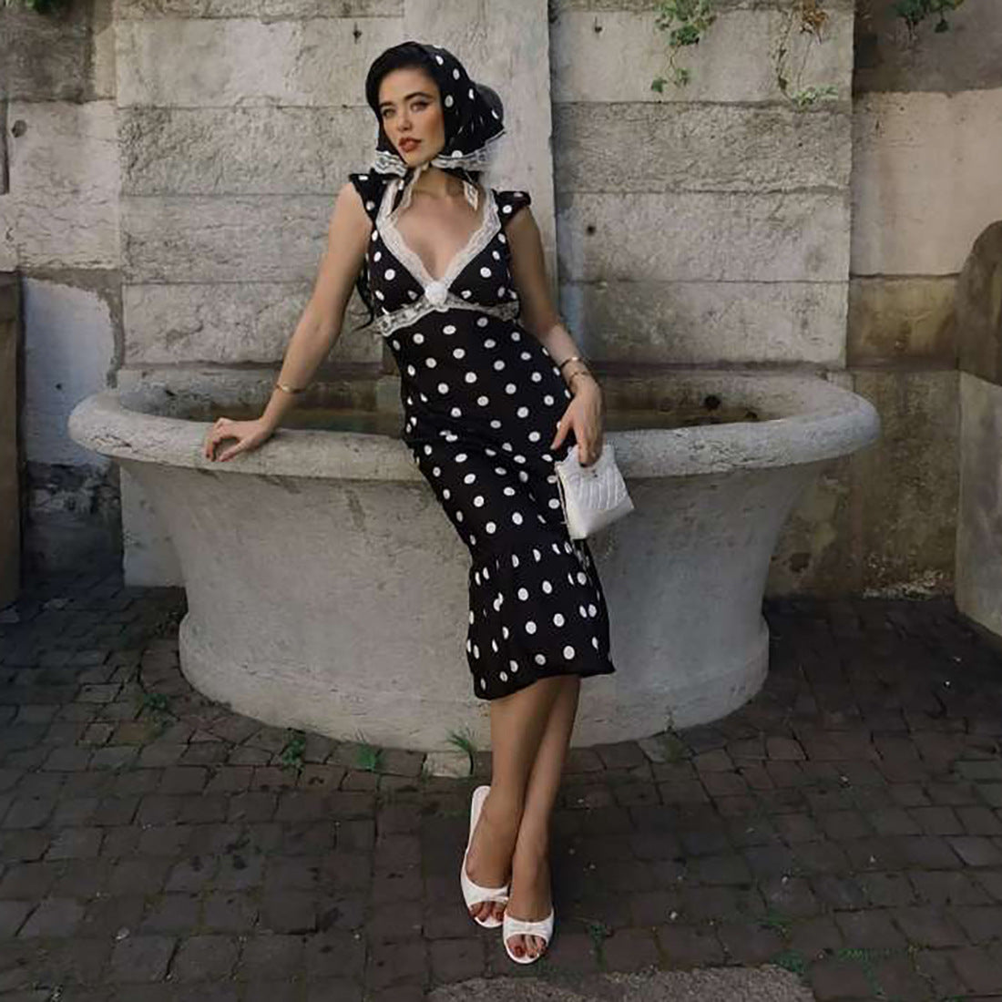 Women Clothing Autumn Elegance Retro V neck Slim Fit Sexy Backless Lace Polka Dot Dress Women