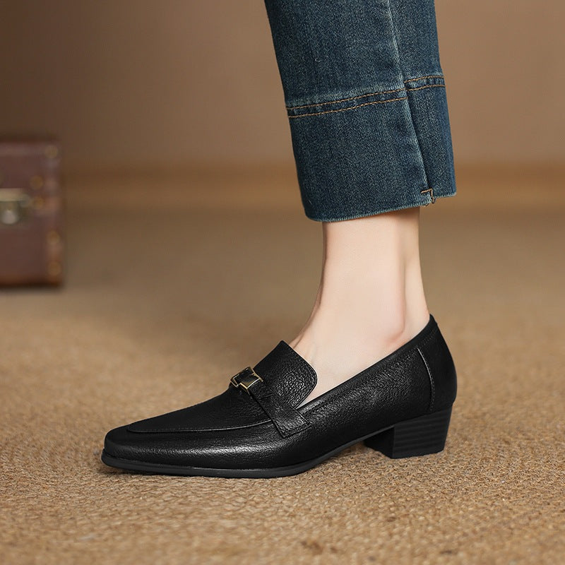 Women's Simple Retro Round Toe Sheepskin Chunky Heel Pumps