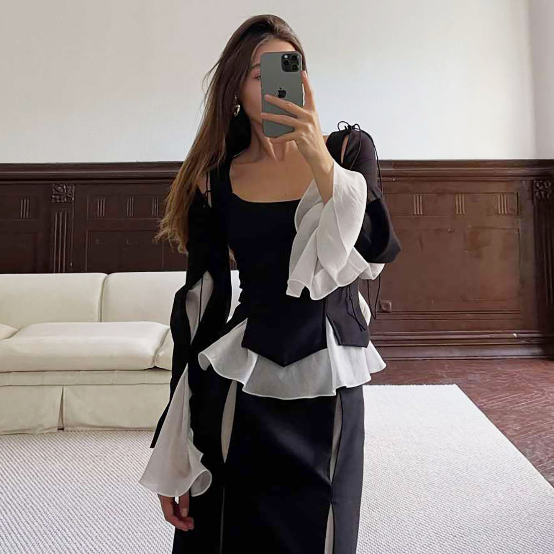 Haut à manches longues sexy, coupe ajustée, découpes et lacets, collection automne-hiver femme