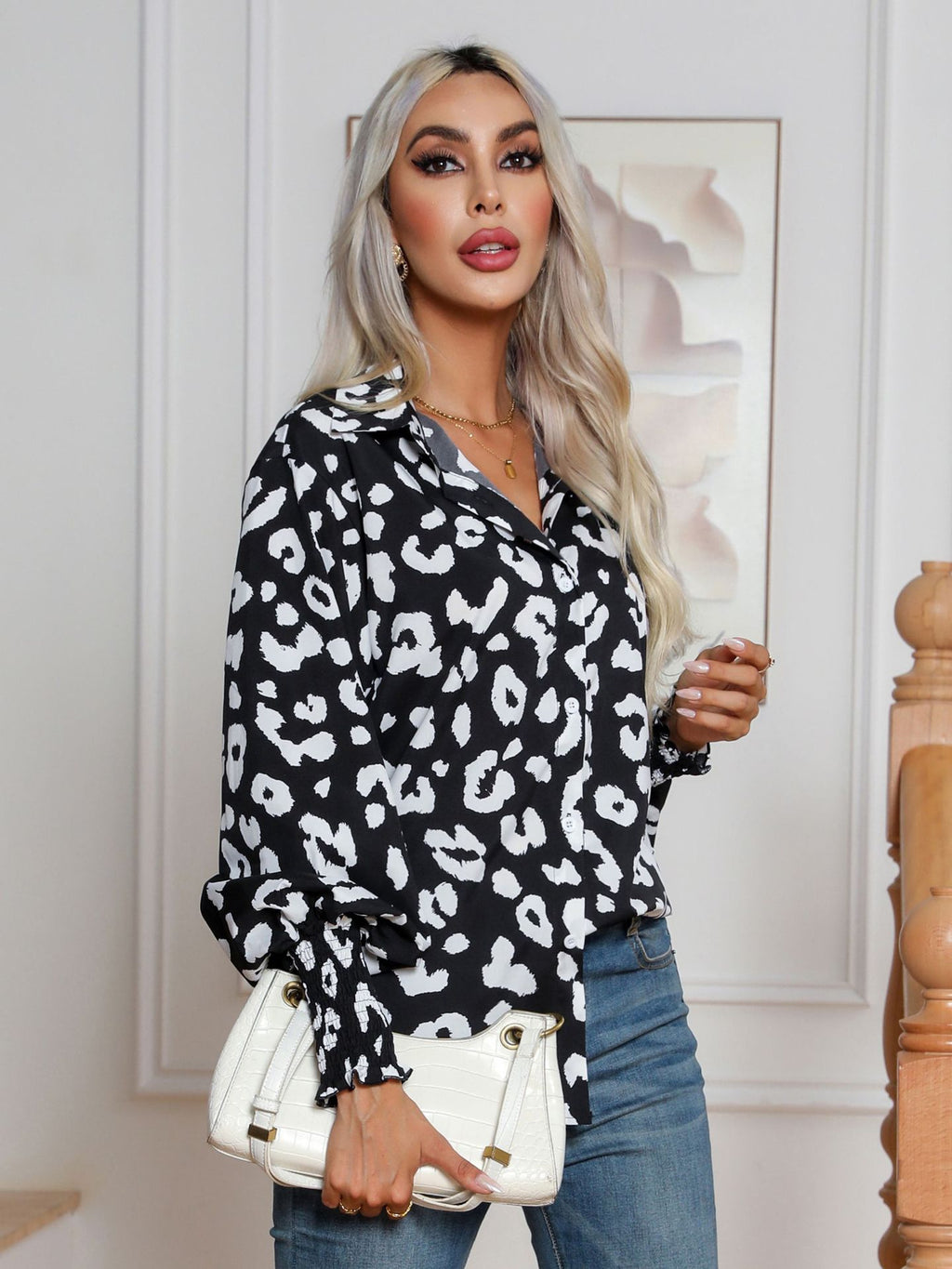 Leopard Print Lantern Sleeve Shirt Women Long Sleeved Shirt Autumn Winter Women Clothing