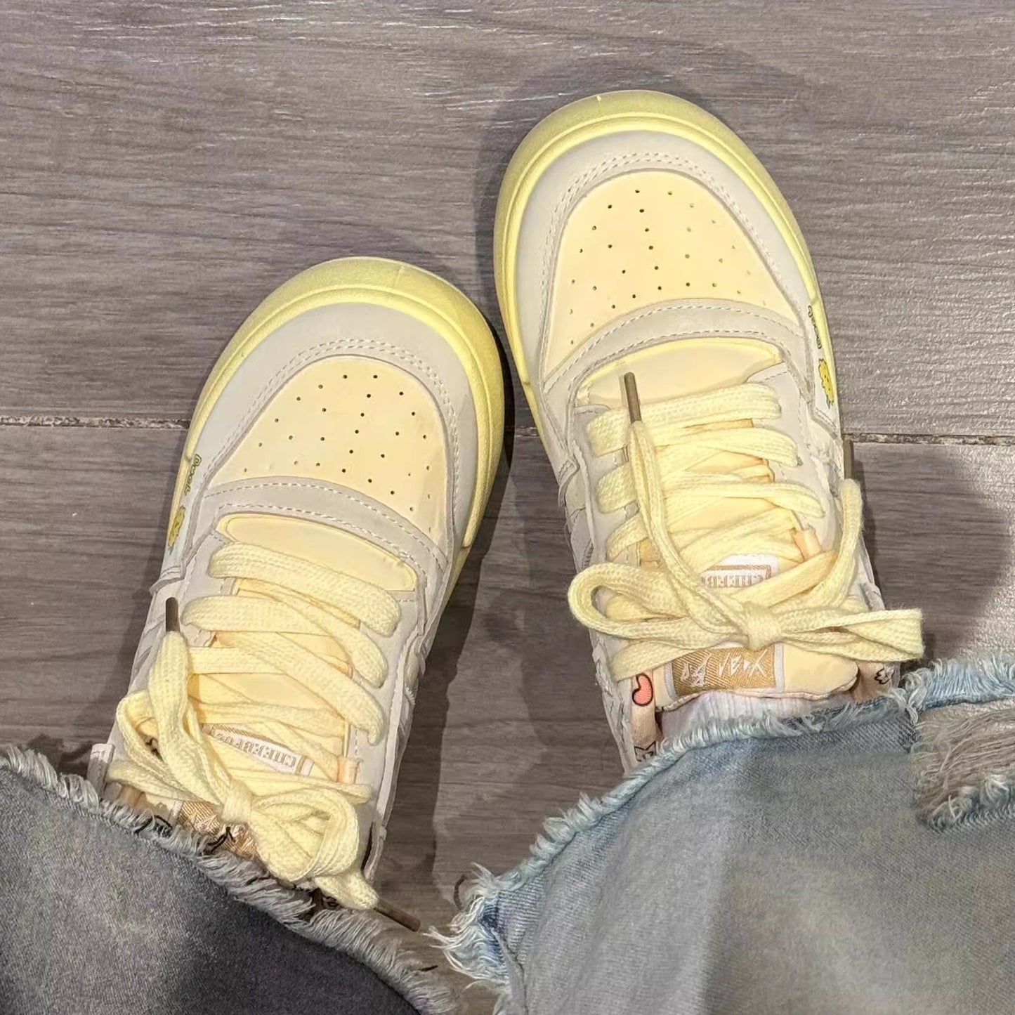 Custard Bun Graffiti Board Shoes Is Quite Cute