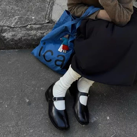 Cowhide French Retro Split-toe Shoes