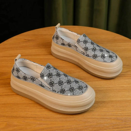 Women's Breathable Fashionable Thick Bottom Hundred Single Shoes