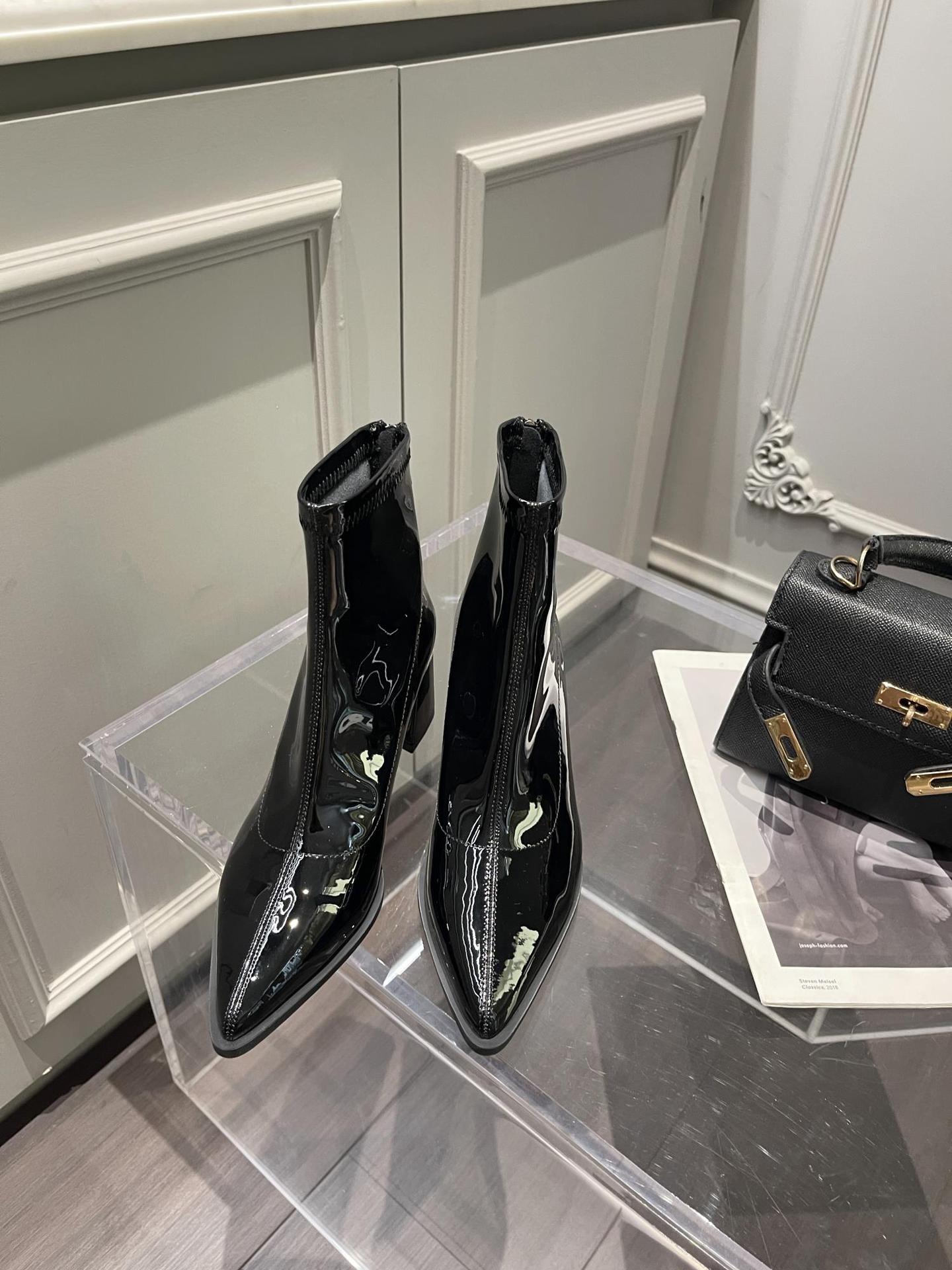 British Style Pointed Personality Fashion Chunky Heel High Heel Booties Women